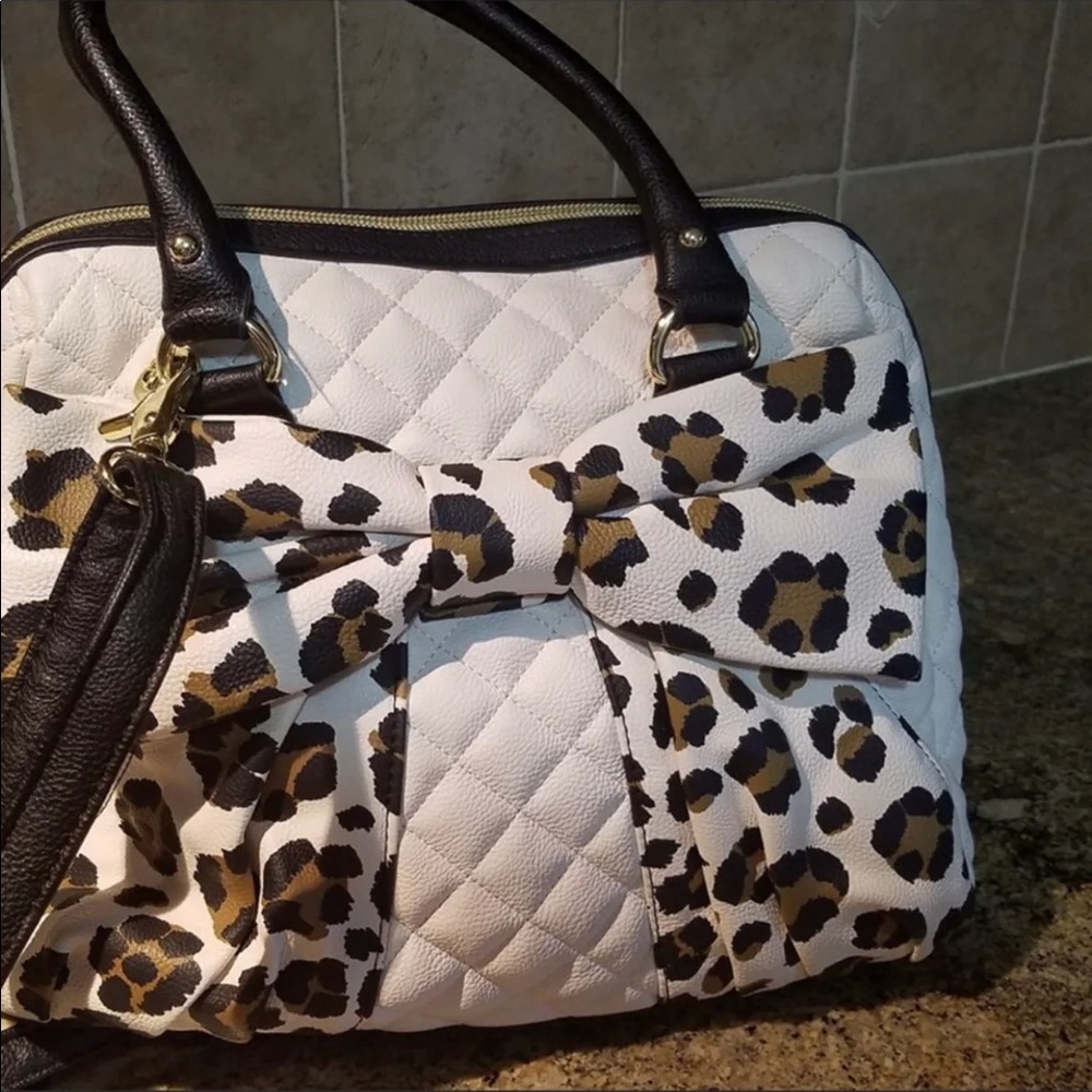 Betsey Johnson leopard/cheetah purse